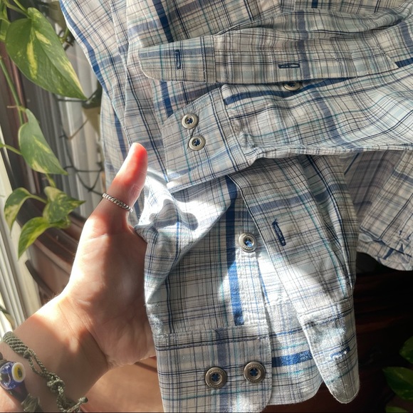 Merrell plaid button down - Picture 4 of 9